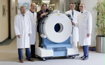 Voll-mobiles CT erstmals in Deutschland während neurochirurgischer Operationen eingesetzt